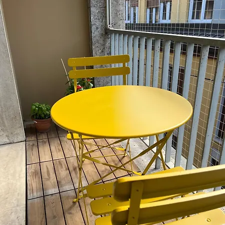 Teodora Safran Apartment *
